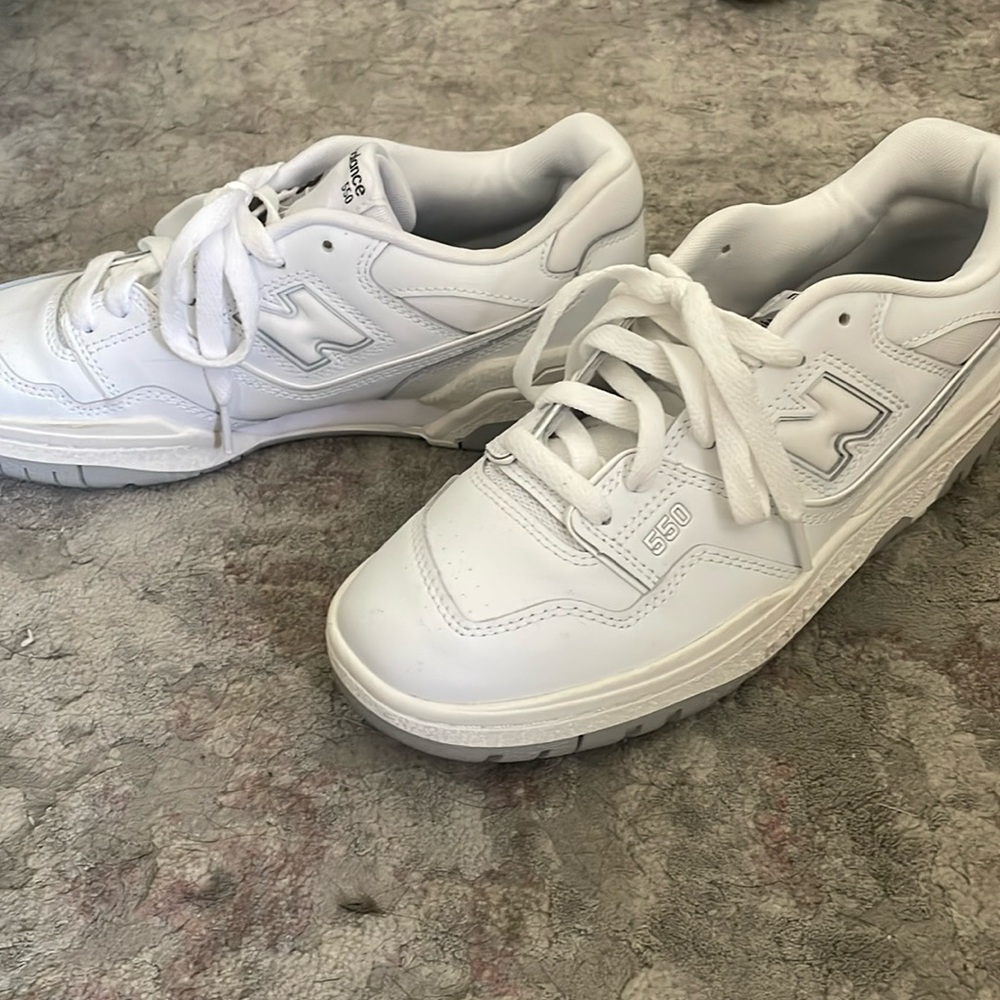 NEW BALANCE 550